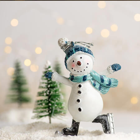 Muñeco de nieve de adorno.